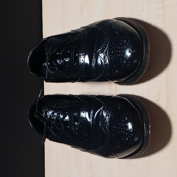 Vintage Jarman Wing Tips - Picture 4 of 9